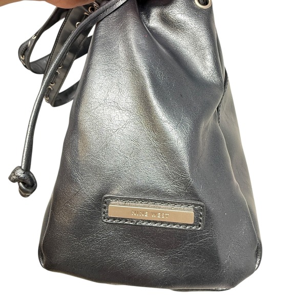 Nine West Y2K Metallic Blue Faux Leather Lace Up Hobo Shoulder Bag Purse Vintage - Picture 6 of 10